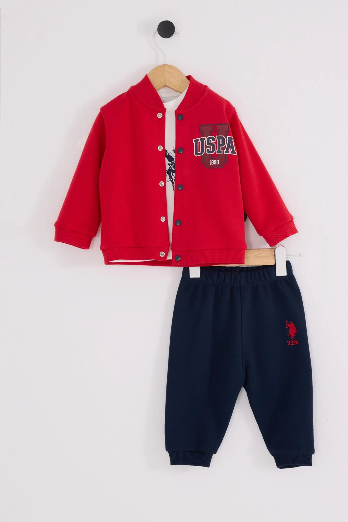 ENSEMBLE RED POUR BEBE