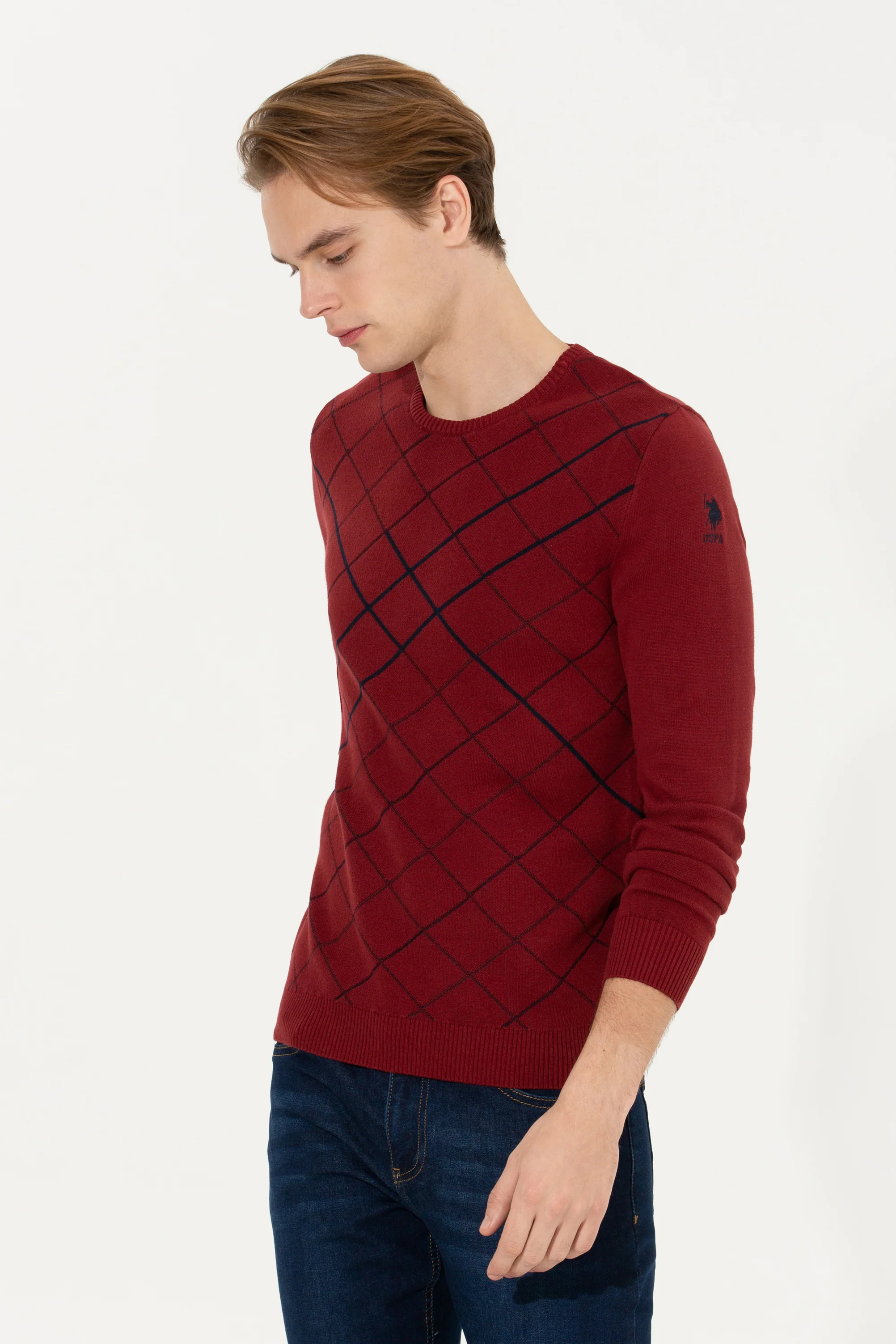 PULL ROUGE HERO
