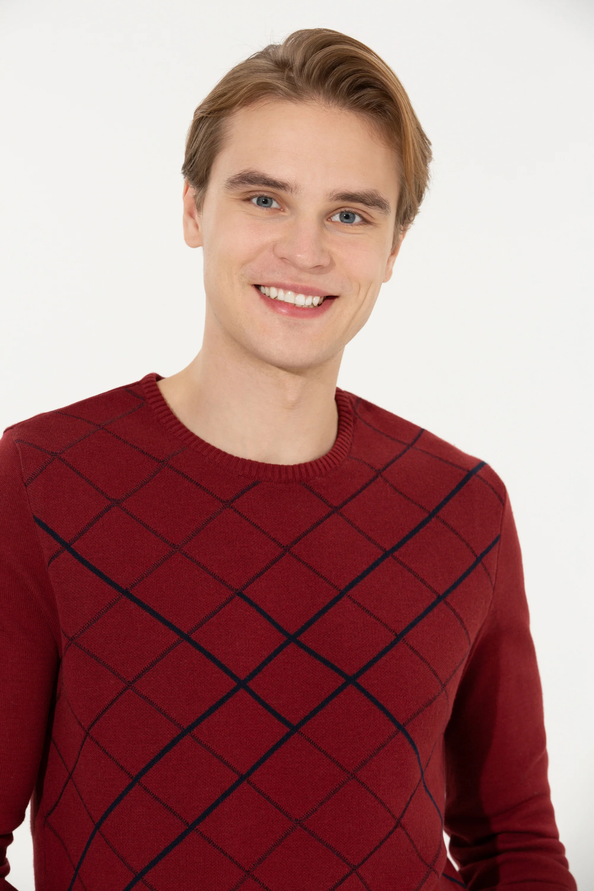 PULL ROUGE HERO - Image 2