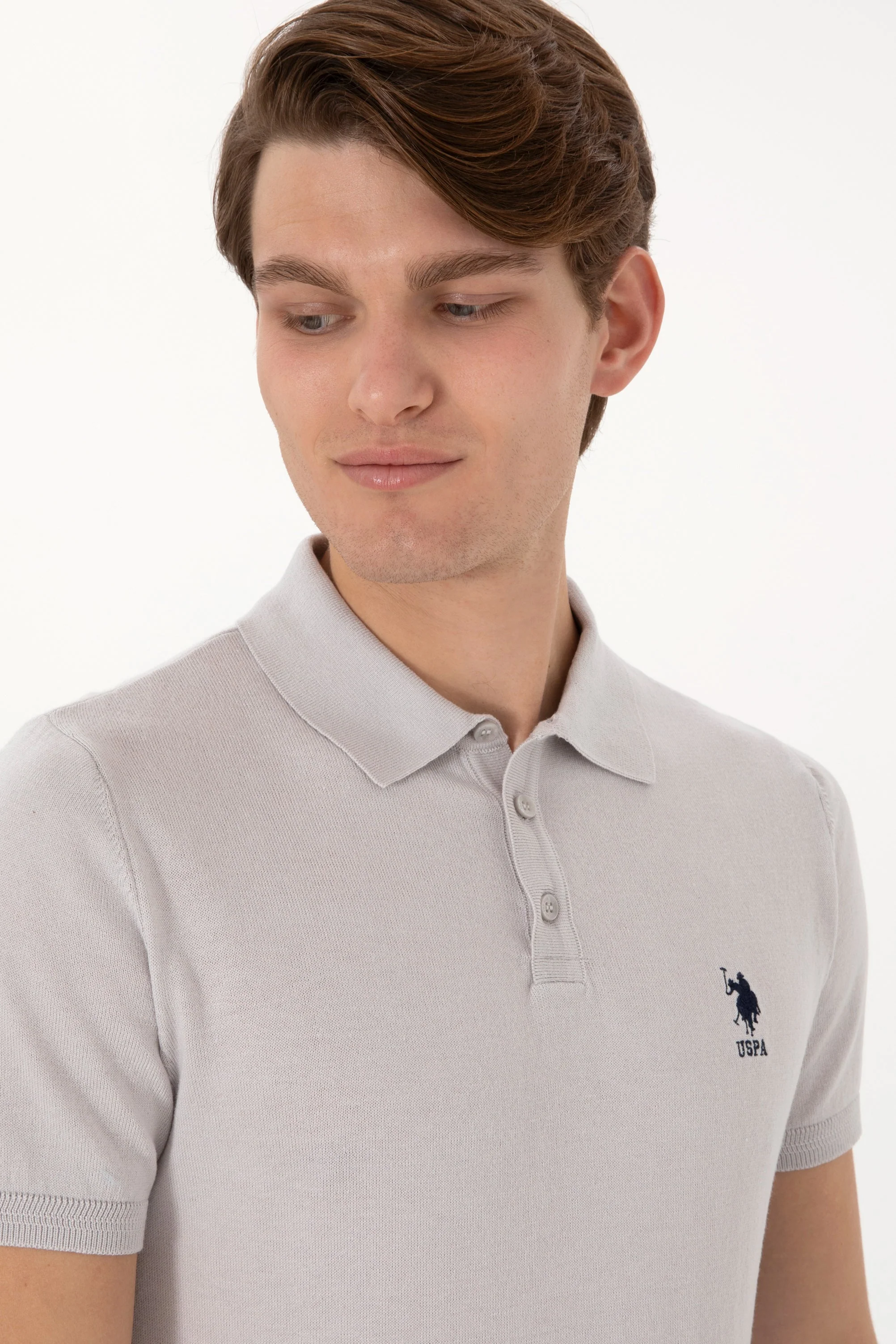 KNITTED T-SHIRT RAHAL LIGHT GREY - Image 2