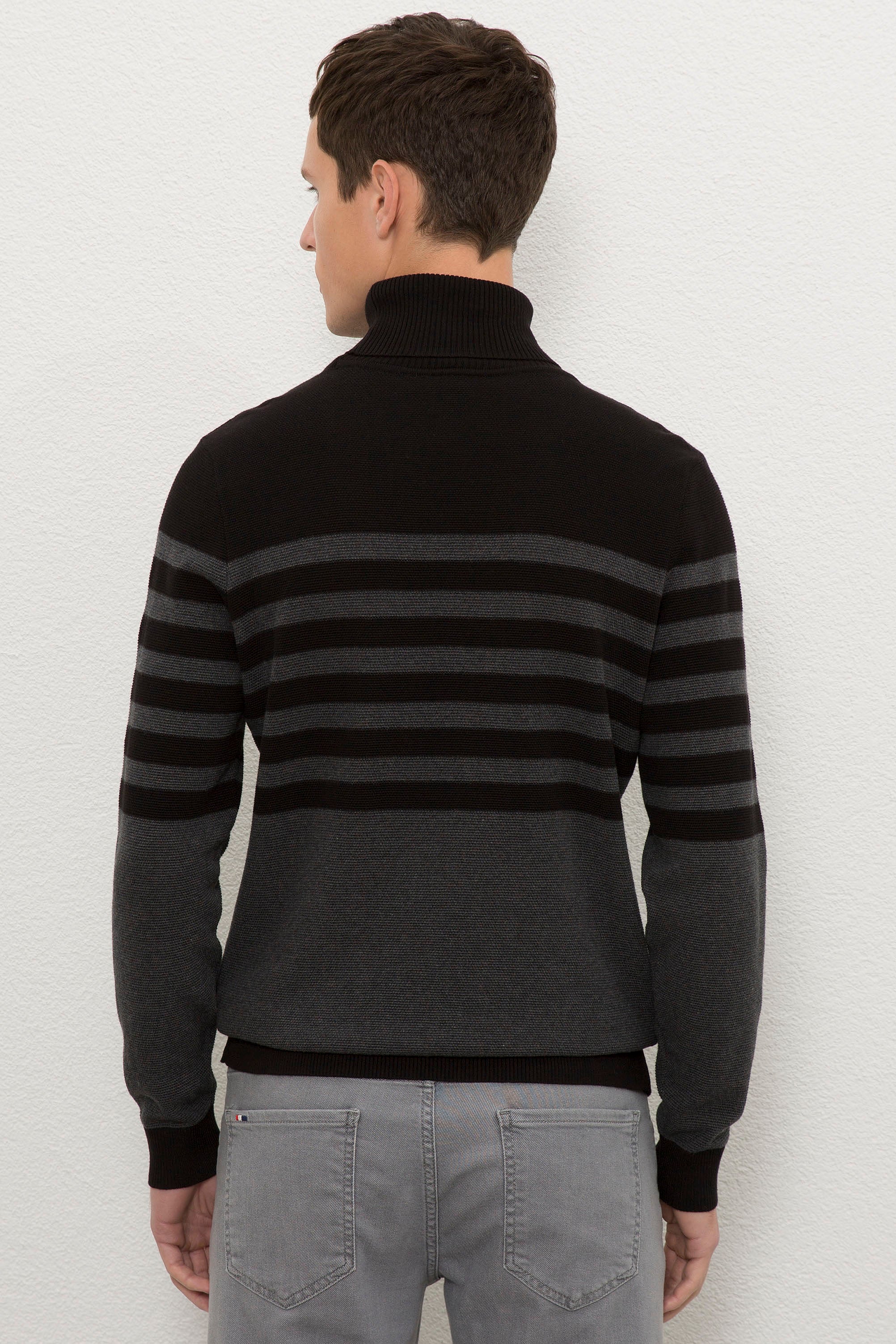 PULL NOIR - Image 3