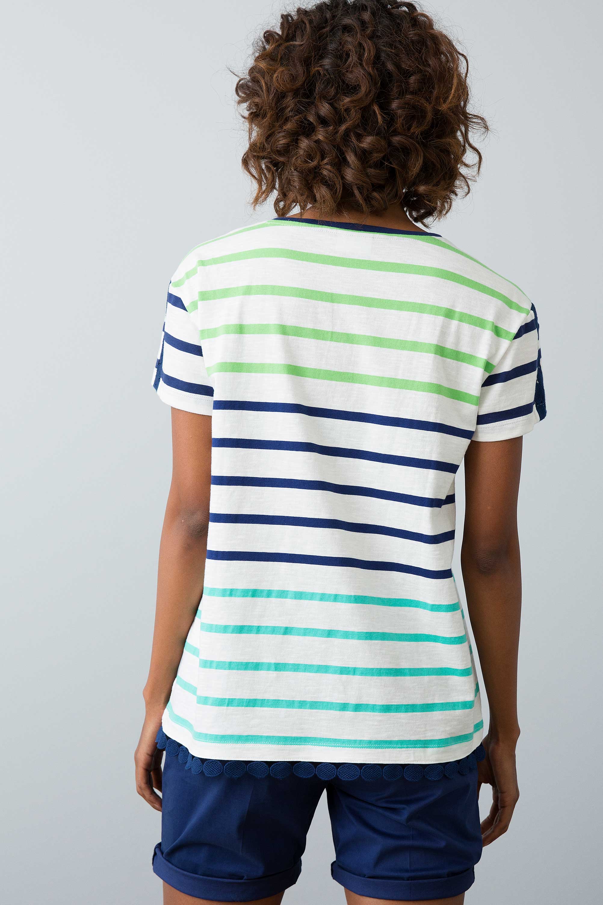 T-SHIRT A  COL ROND BLANC NURSE - Image 4